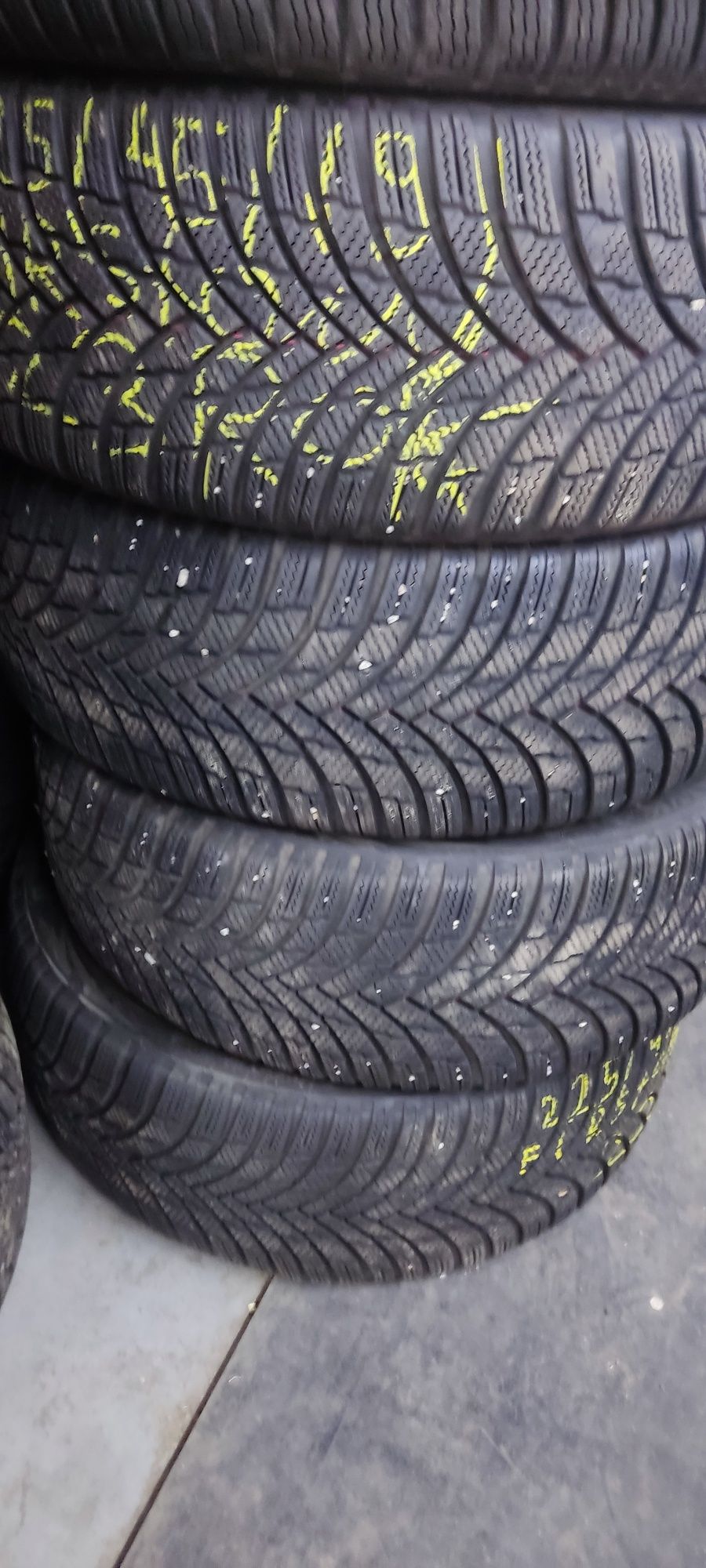 Sprzedam opony Bridgestone