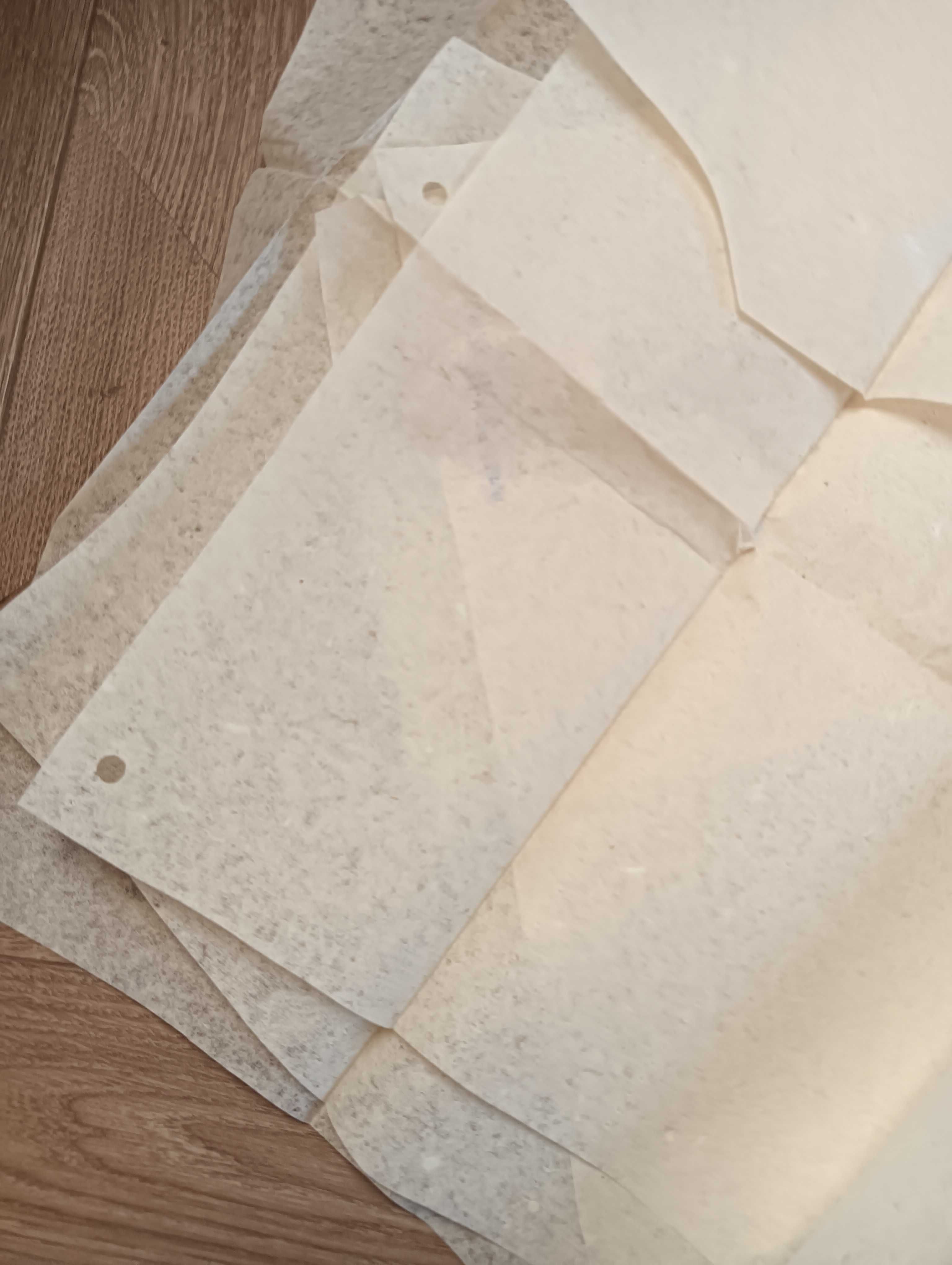 Wykrój stary ubranie papierowy wzór strój
