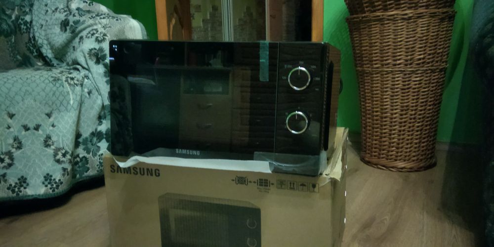 Микроволновая печь Samsung mv3000am