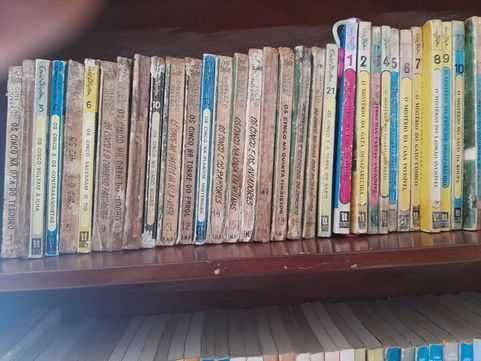 Venda ou troca livros Enid Blyton, Mark Twain, etc
