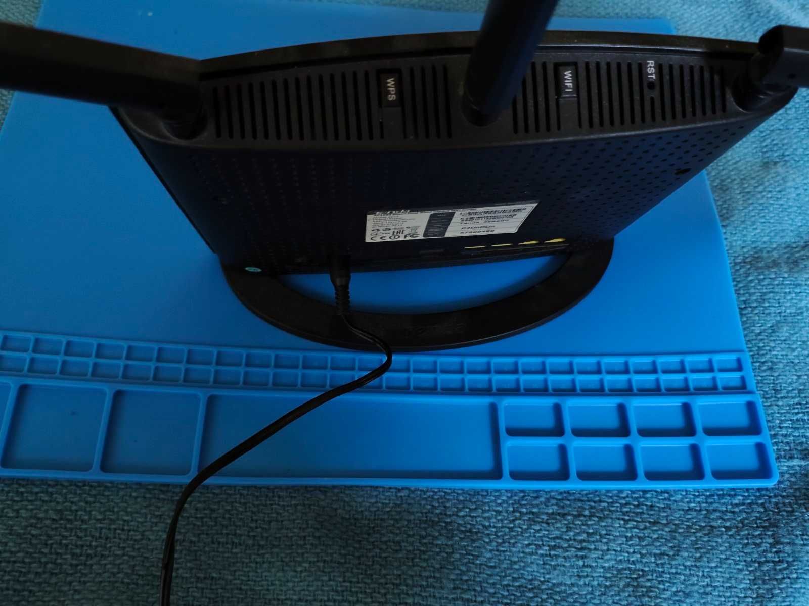 роутер Tenda AC15