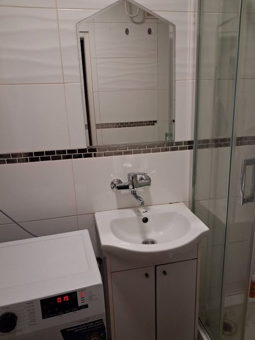 Kawalerka słoneczna z balkonem Żabianka po remoncie
