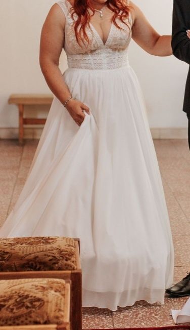 Suknia ślubna ivory