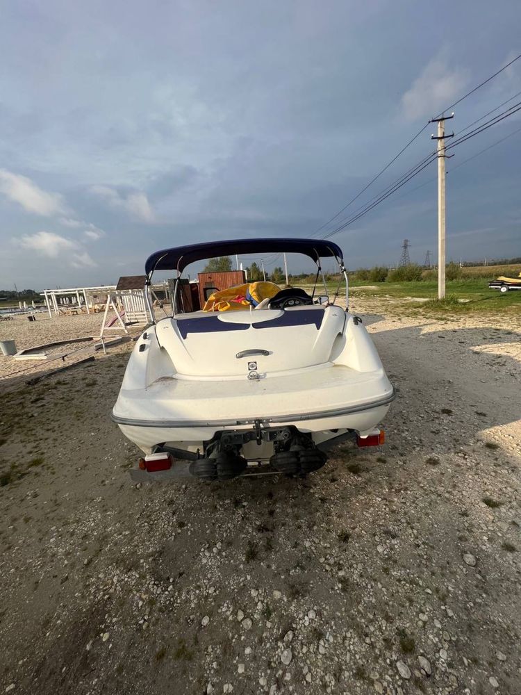 Катер Sea Doo BRP Bombardier Challenger 2t 2 двигуна 2000 рік