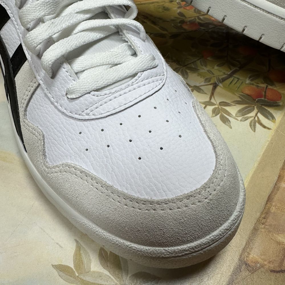 ASICS.  Кеди  чоловічі. Оригінал. Нові. Розмір 46,5. Шкіряні.