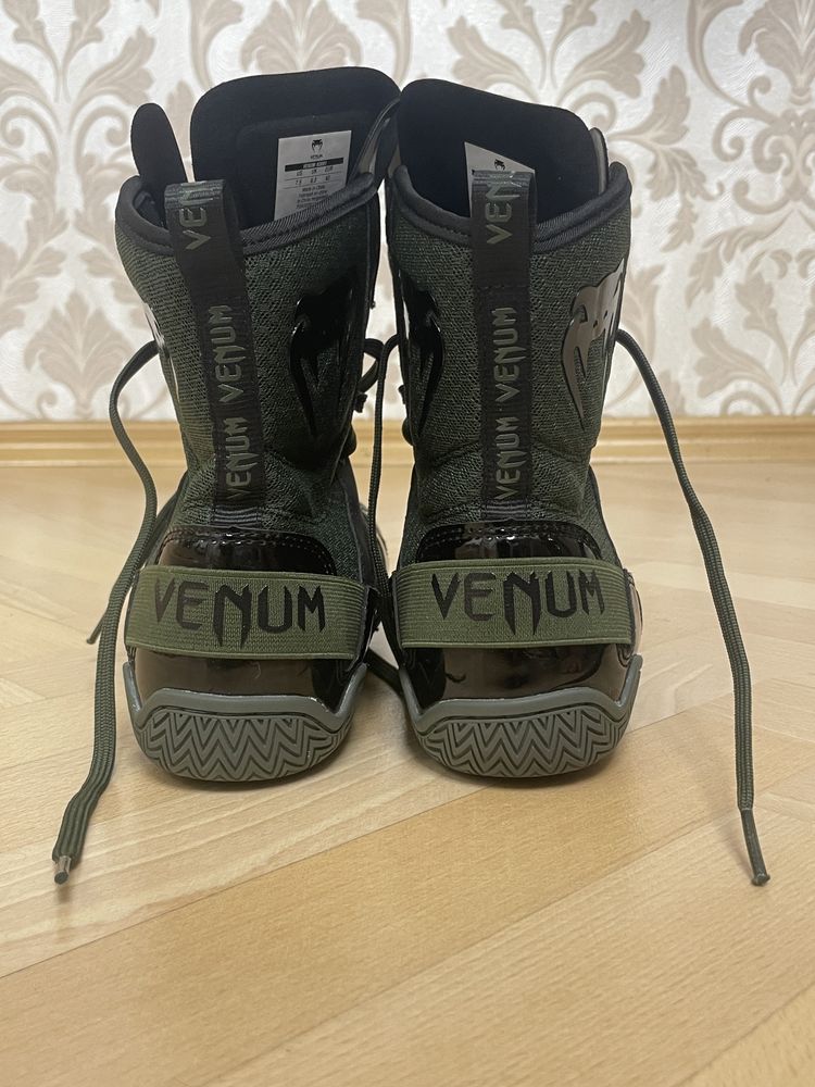 Боксерки Venum Elite Boxing Shoes – Khaki  40 розмір