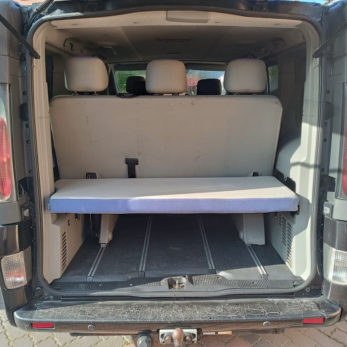 Трансфери  Індивідуальні поїздкі́ в Україні Польщі Румунії Молдови аер