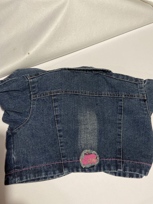 casacos em ganga para menina, o valor inclui os 3 casacos