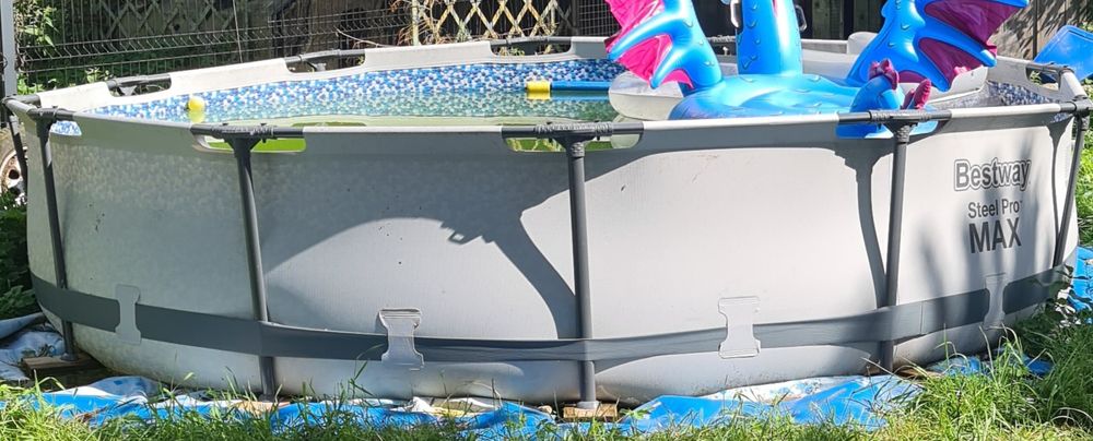 Sprzedam basen 366/76