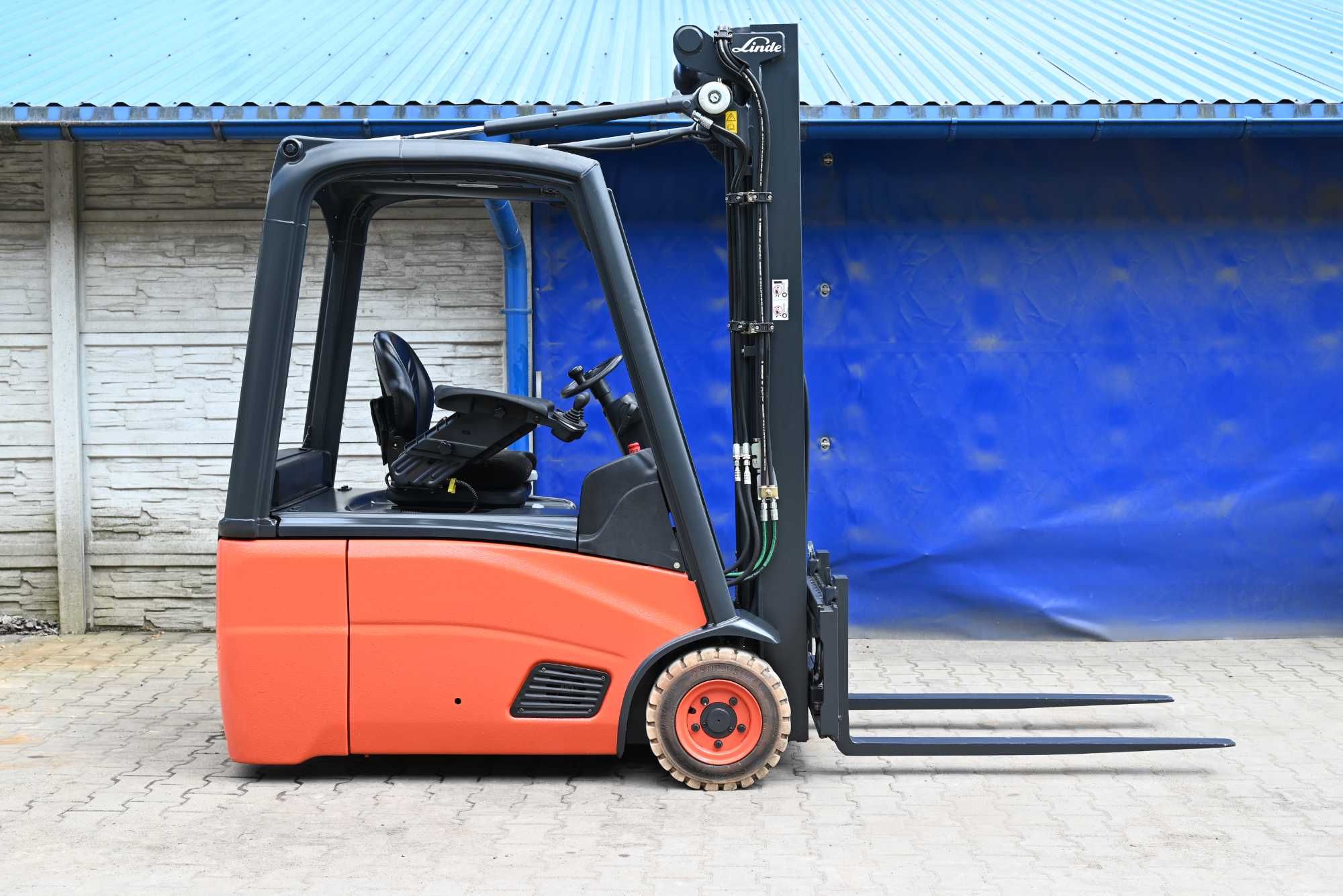Wózek widłowy Linde E16 Triplex 540 cm 2013 rok Bateria 2020r FHP 402