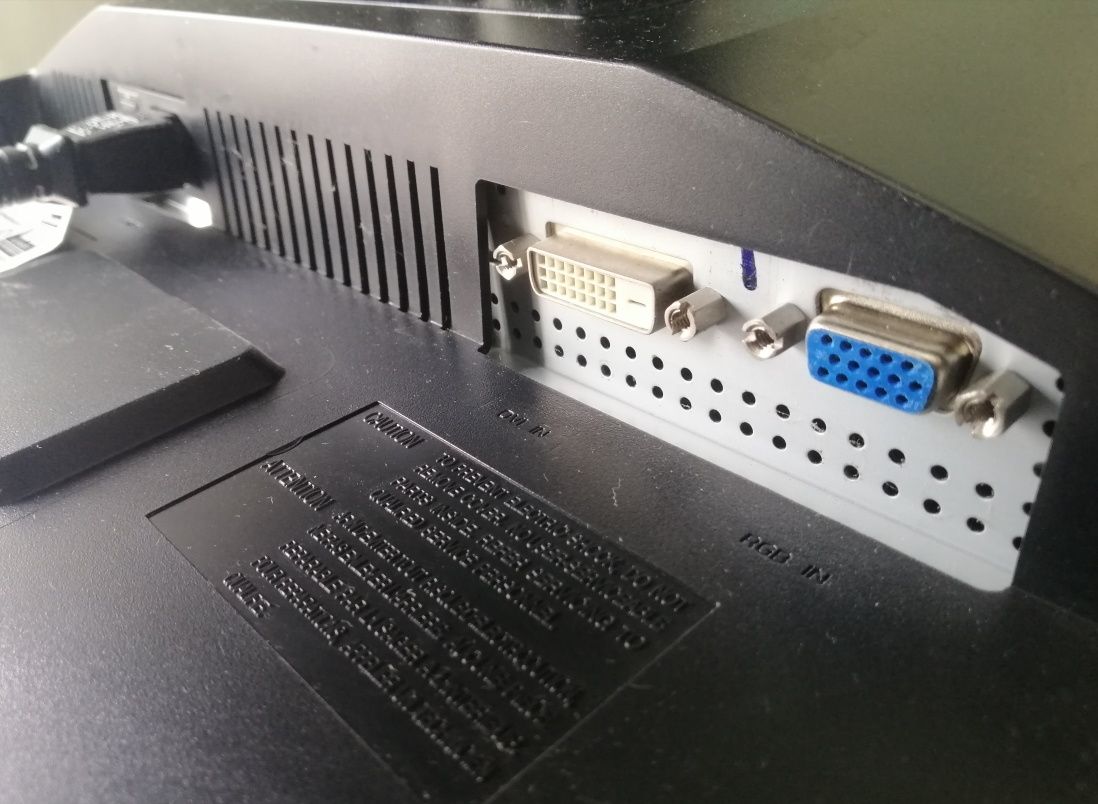 Монітор Sumsung SyncMaster 203b