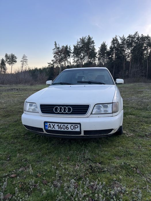 Audi 100 C4 переодетая в А6