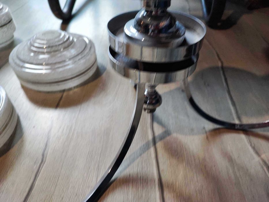 Art deco,niklowany mosiężny żyrandol