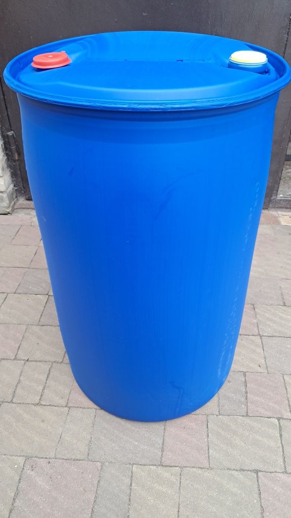 Пластикова Бочка 200л