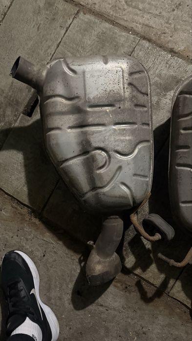 Продам глушники мерседес w211 е500