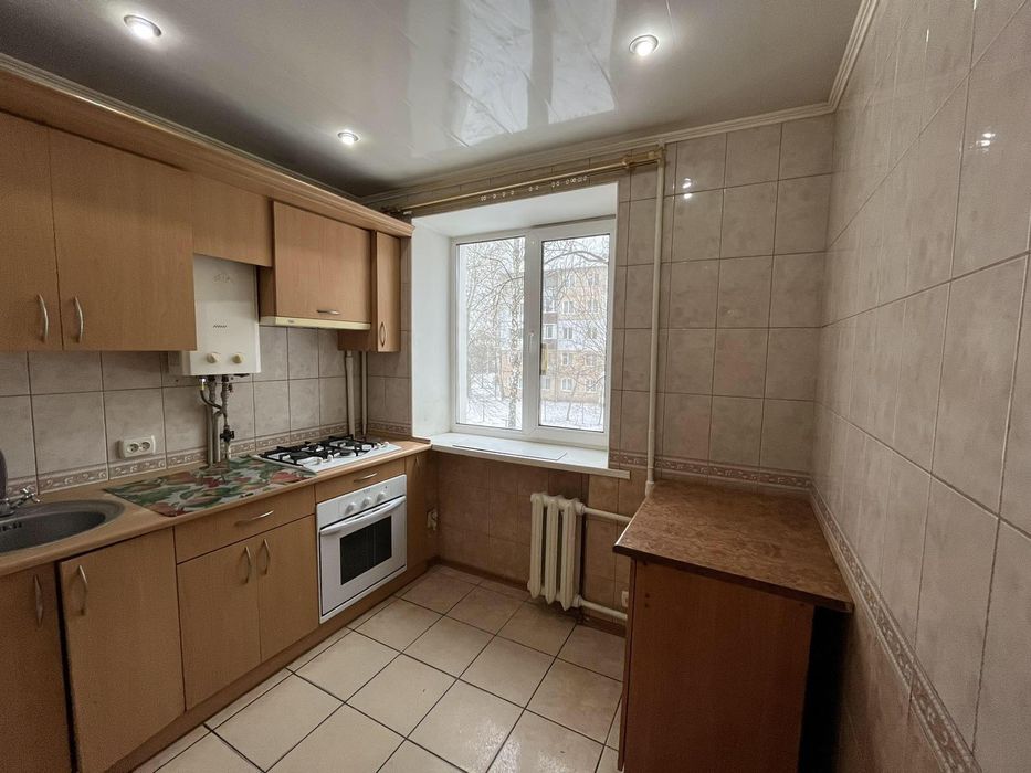 Здам 2к.квартиру без меблів та техніки Хіммістечко