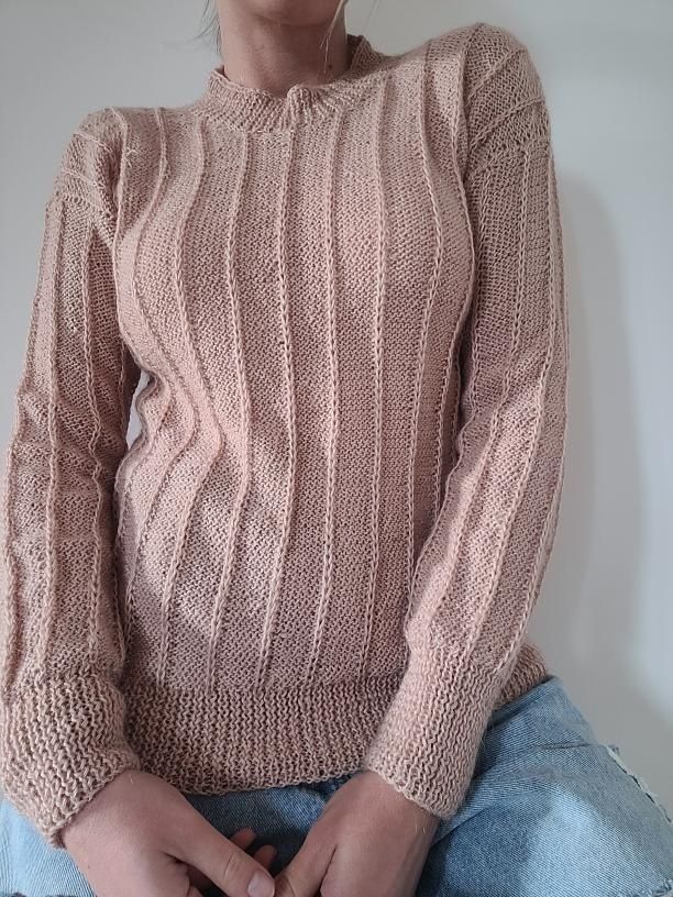 Wełniany sweter oversize nude 100% wełna handmade