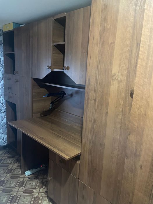 Продаю дитячу стінку у гарному стані