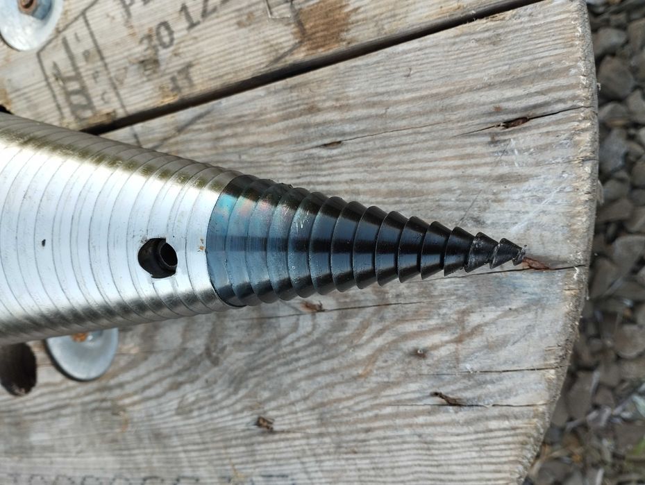 Łuparka świdrowa WOM do ciągnika / stożek 80mm