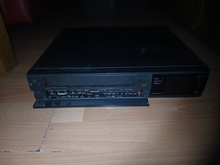 Odtwarzacz vhs Panasonic NV L25EE