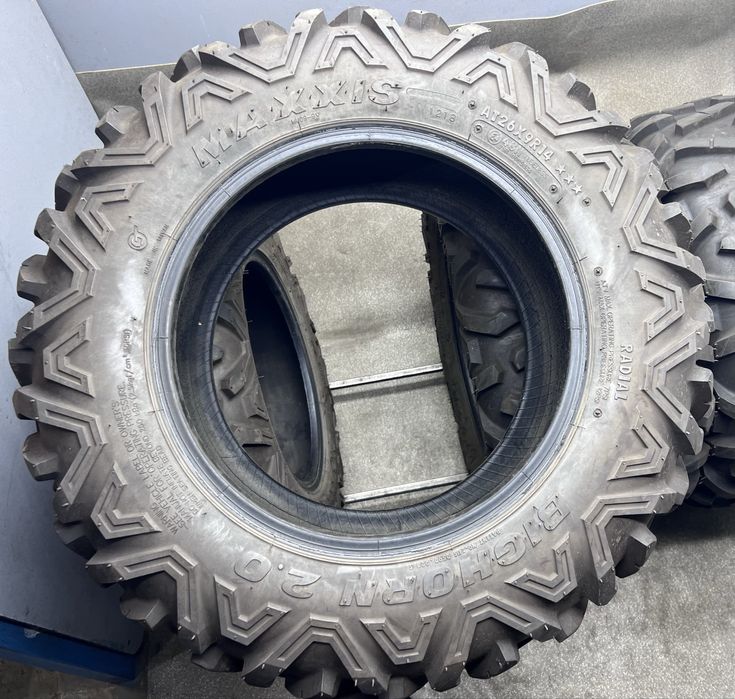 Шини Maxxis Bighorn 2.0 AT26X9R14 X11R14 для квадроцикла б/у Резина