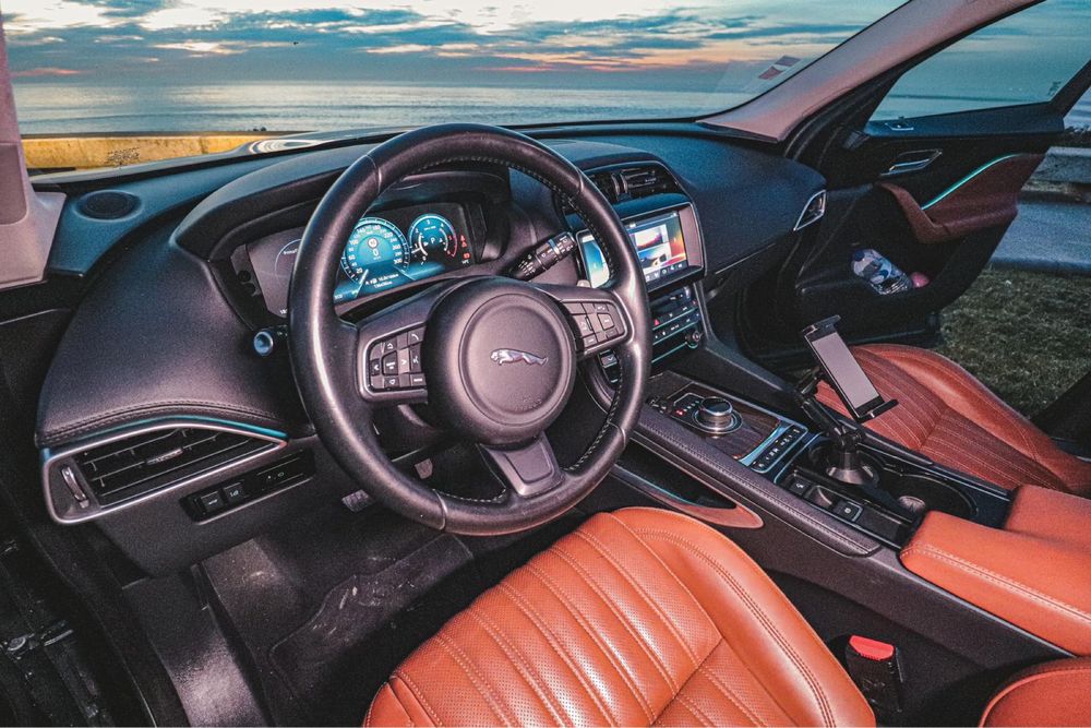 Jaguar F-Pace i4D 2.0 150.000kms