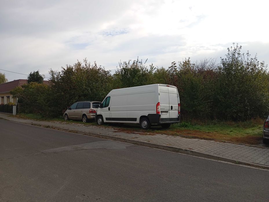 Sprzedam działkę budowlaną o pow. 1100 m2