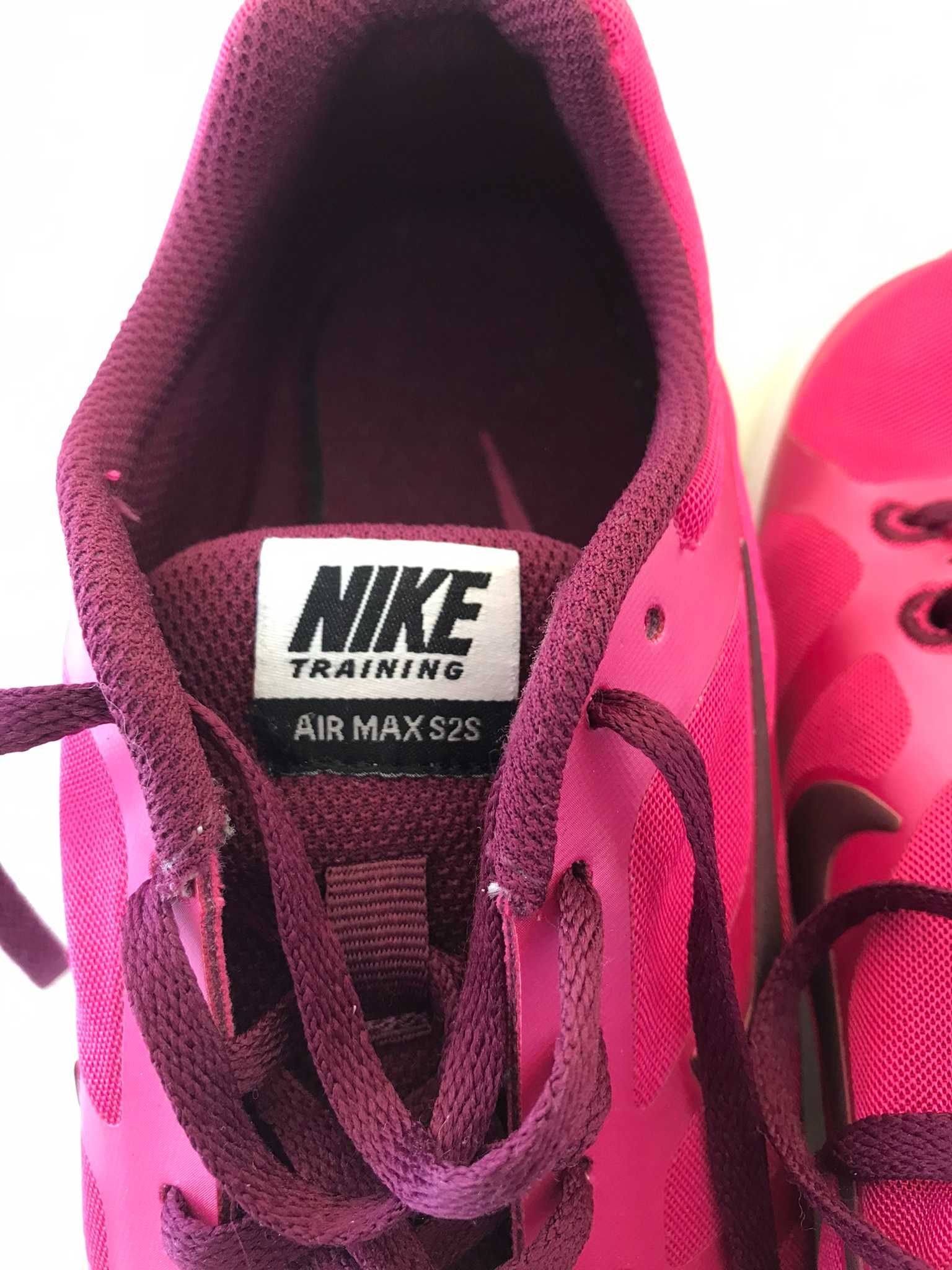 Różowe obuwie treningowe na siłownię trening Nike Air Max S2S 39 25 cm