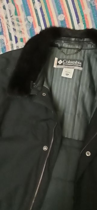 Продам мужскую зимнюю куртку большого размераColumbia