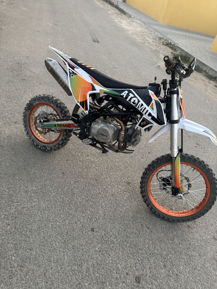 Vendo pitbike 140cc esta alterada para 160cc