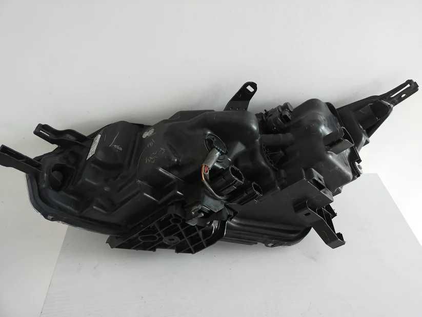 Qashqai II  farol Direito Full Led