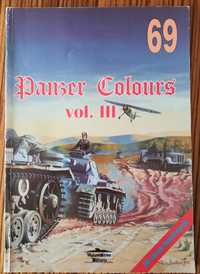 Panzer Colours vol. III Wydawnictwo Militaria 69 z 1998 roku