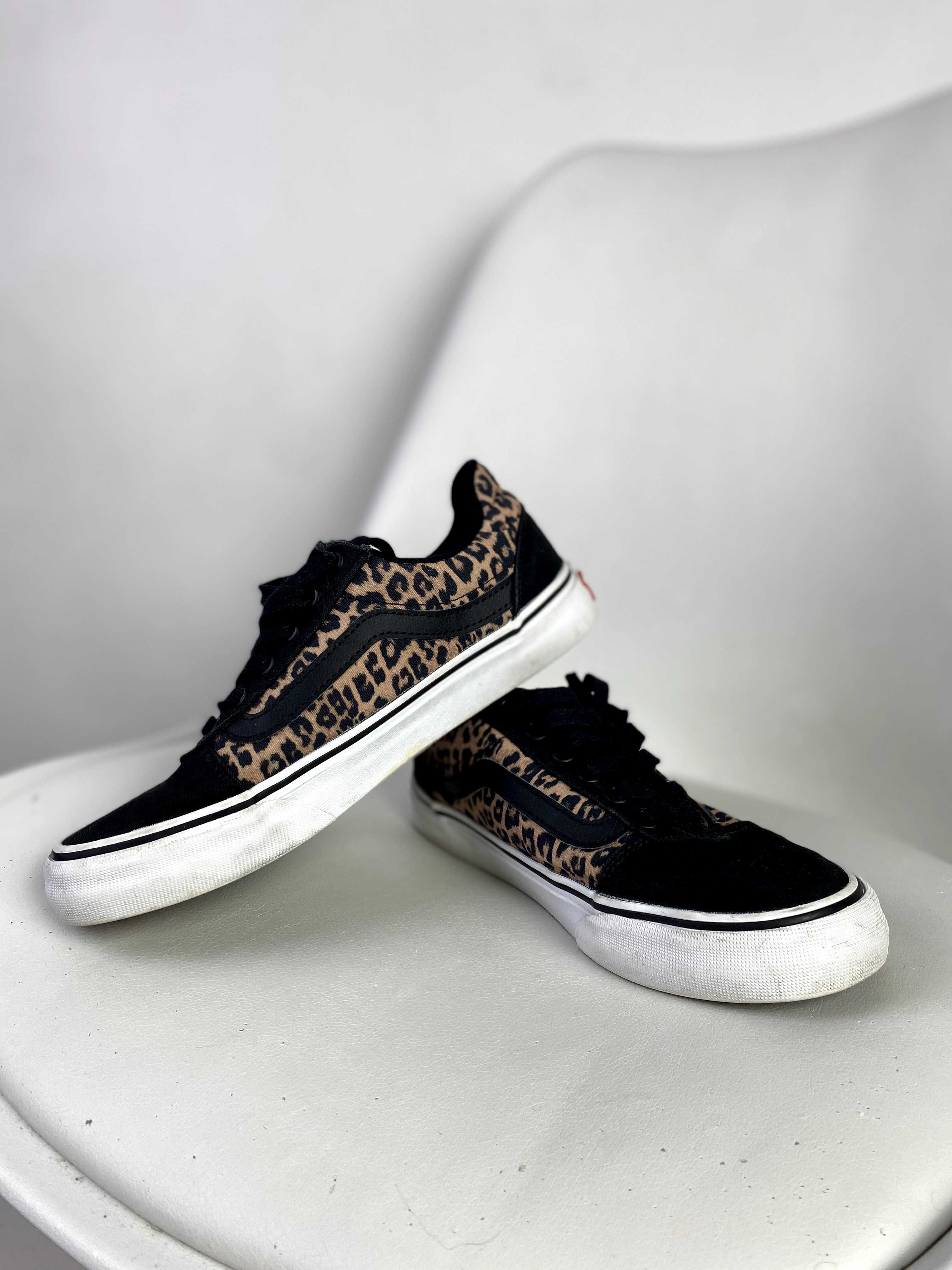 Жіночі кеди Vans  кросівки розмір 37 (23.5см)