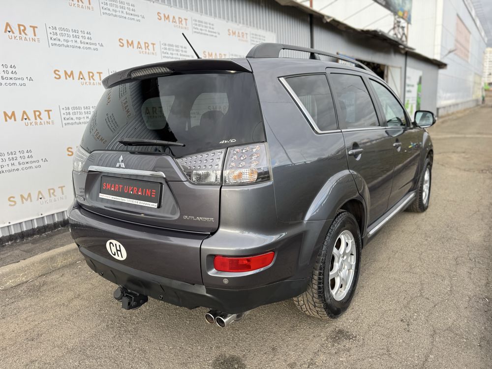 Mitsubischi Outlander 2.2 d 4*4 avtomat з Швейцарії