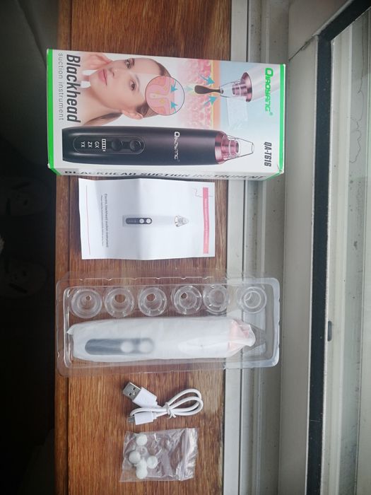 Máquina Limpeza de poros e pontos negros