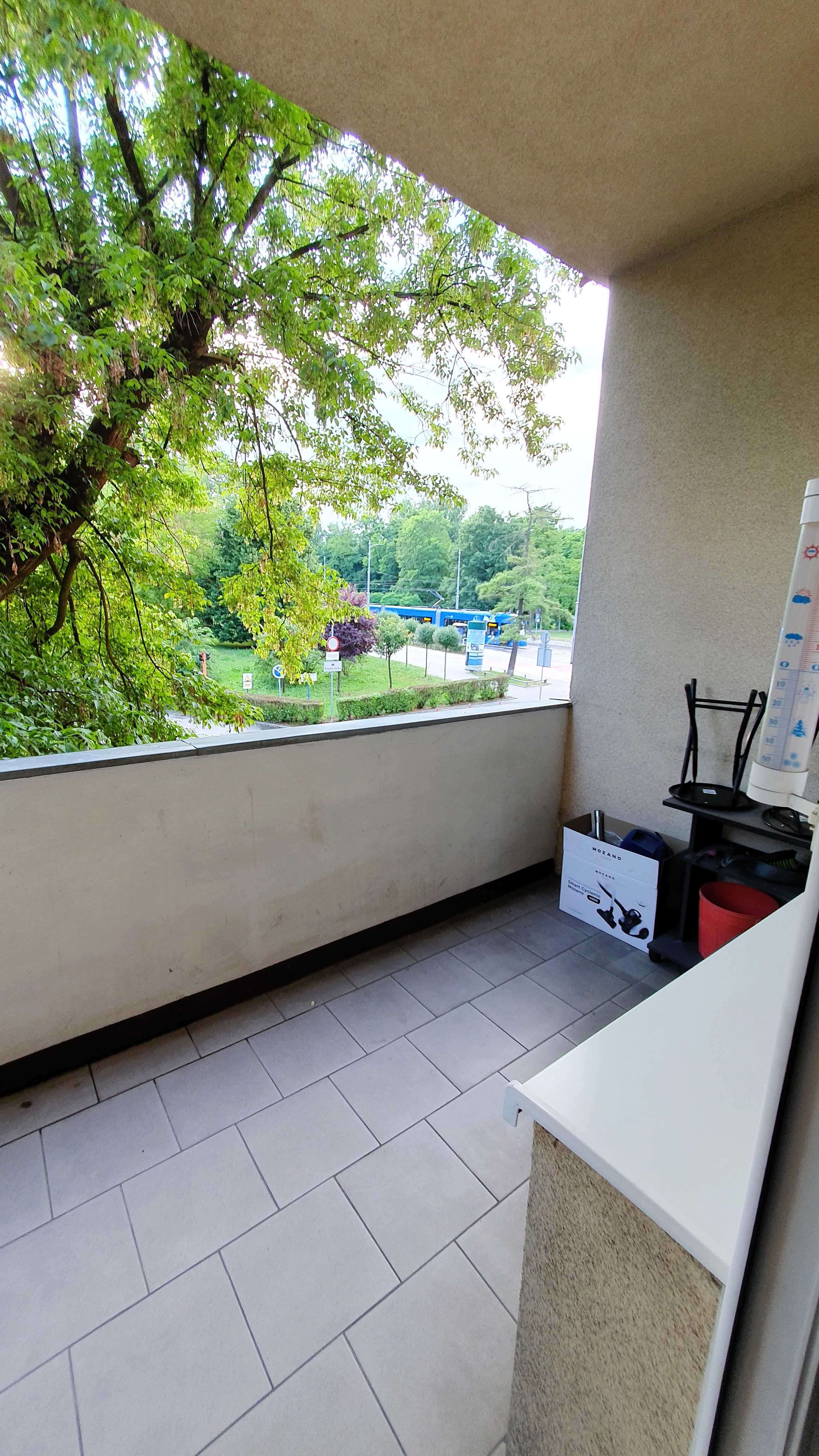 46m2 | Dwa oddzielne pokoje | Obok UKEN