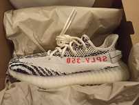 YeezyBoost350V2UnisextrampkiZebra.38