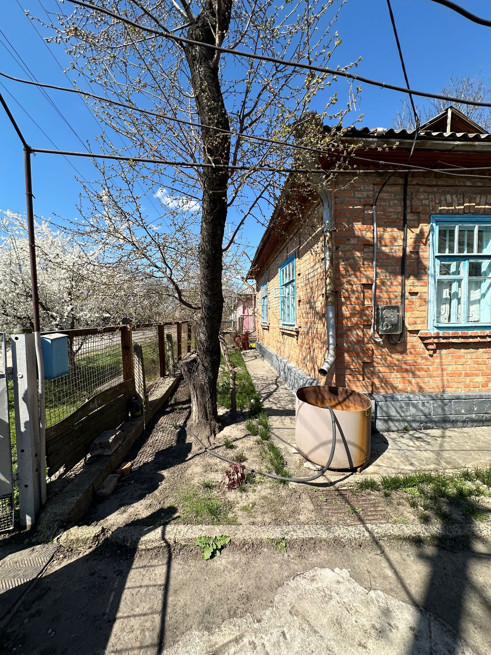 Продається будинок в мiстi Гайворон Кіровоградської обл. вiд власника