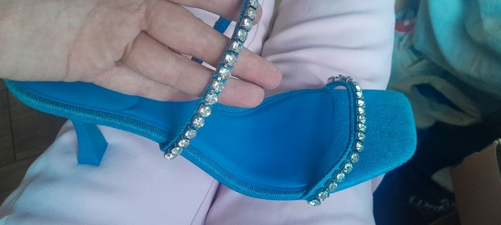 Sandalia zara n39