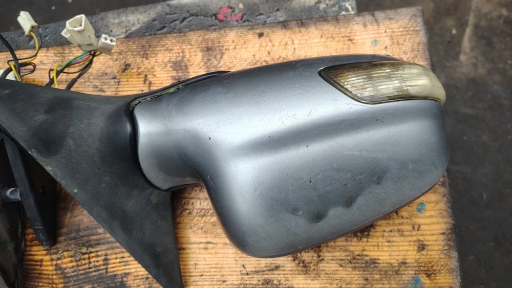 Дзеркала дверні Волга 31105