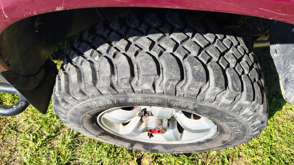Opony mt 235/75r15 dot0123