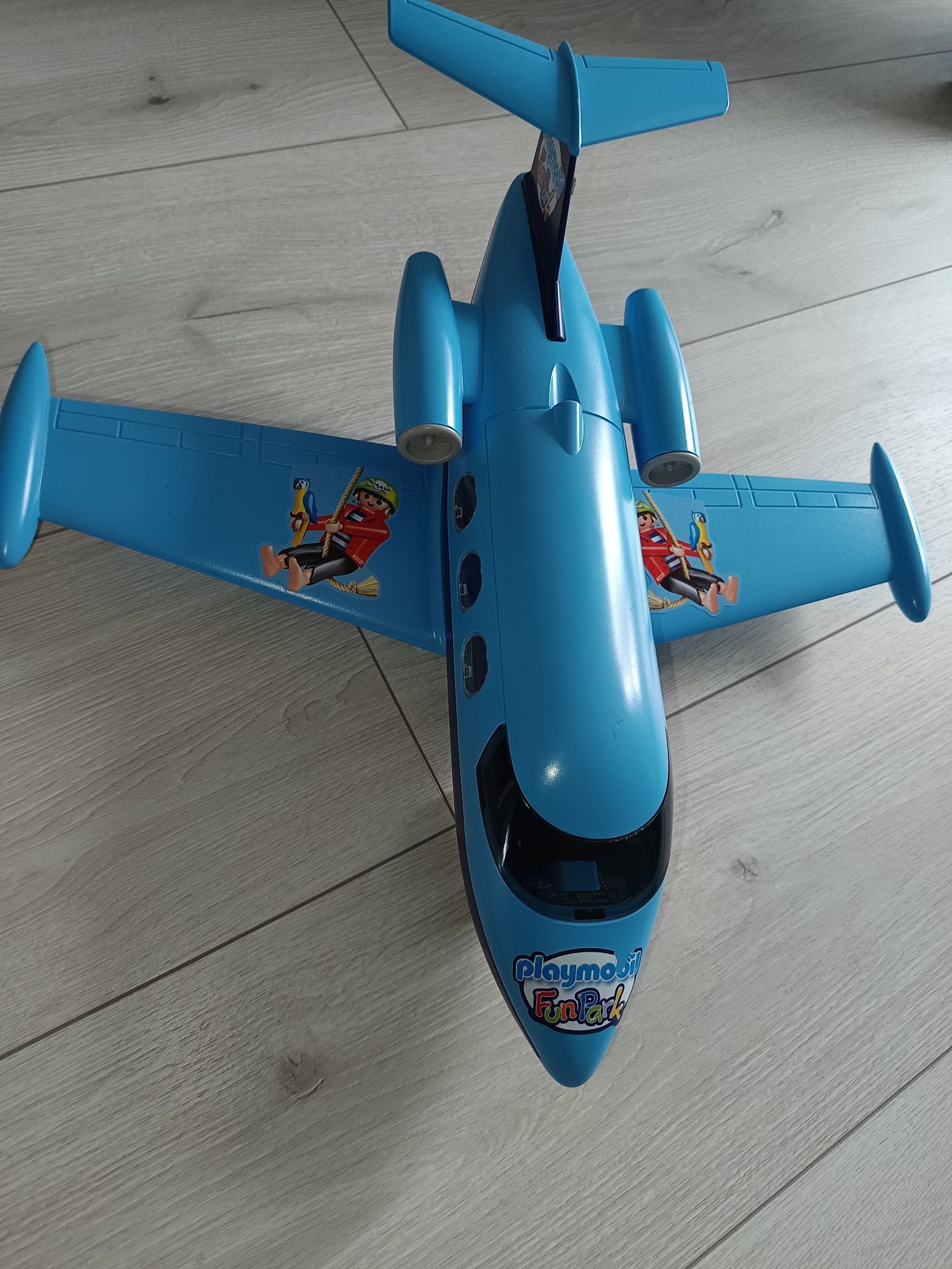 Samolot pasażerski Playmobil