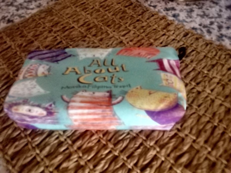Bolsa de maquilhagem