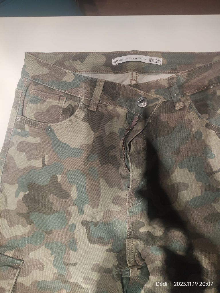 Calça Lefties camuflagem TAM 40