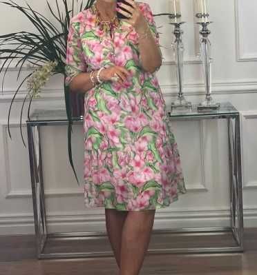 Sukienka plus size w kwiaty - Nowa