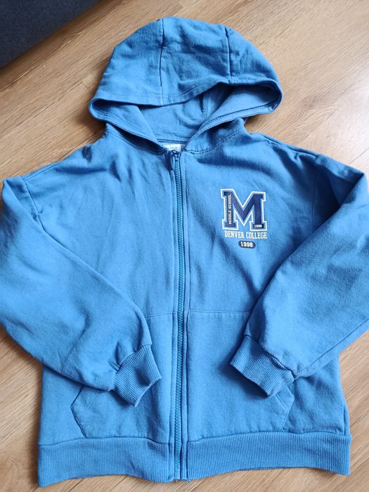 Bluza z kapturem firma Sinsay dla chłopca rozmiar 128/134