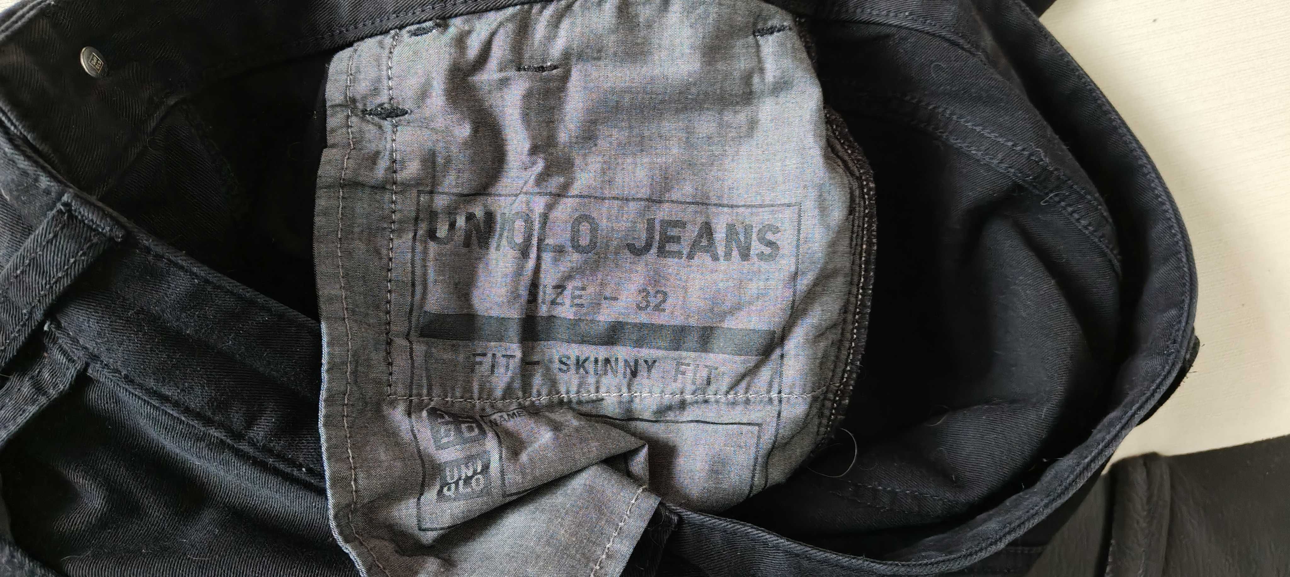 UNIQLO jeans czarne. W32 L34