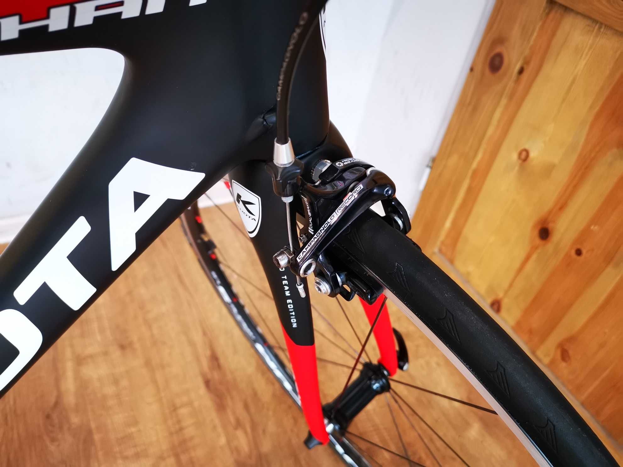 Rower szosowy, KUOTA KHAN PRO Team, Campagnolo RECORD 11 EPS, r52