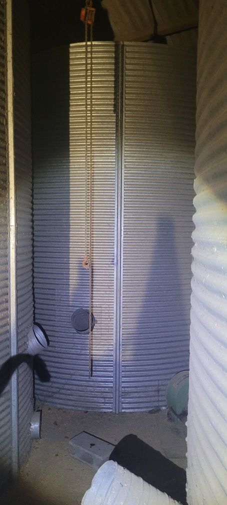 Suszarnia daszkowa 12,5t kukurydzy Kongskilde silos zbożowy żmijka