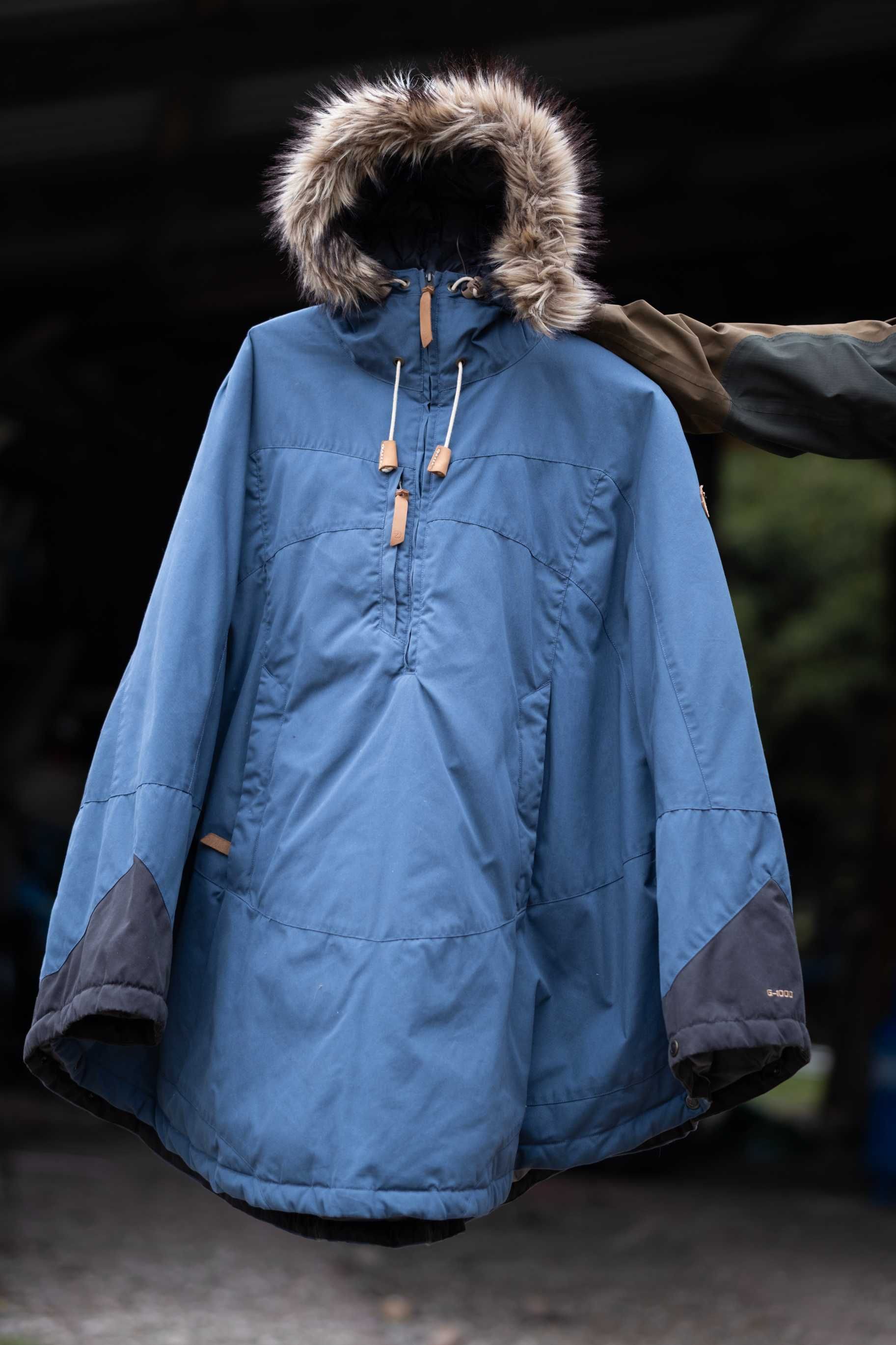Piękne puchowe poncho skandynawskiej marki Fjallraven - Luhkka Down